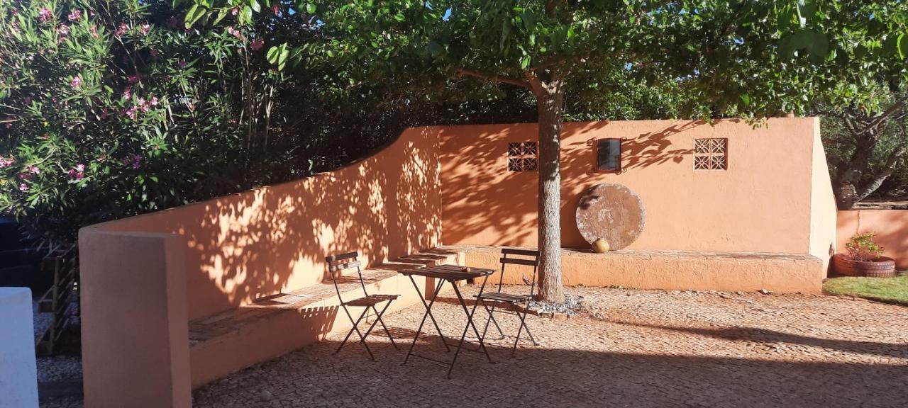 Rural Peace In The Algarve - Private Room With Kitchenette And Bathroom Aldeia dos Matos Екстер'єр фото